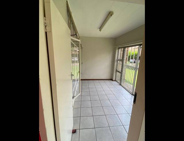 2 BEDROOM TOWNHOUSE FOR SALE IN BRACKENDOWNS